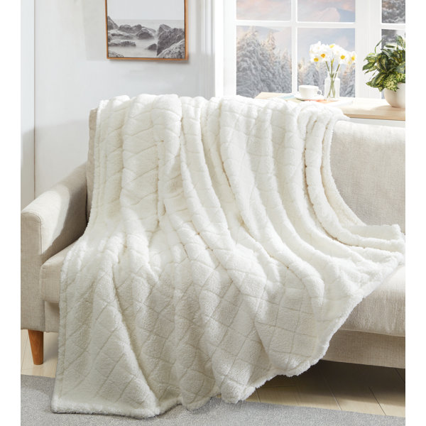 DaDalogy Bedding Lavender Grey Faux Fur Throw Blanket - Dreamy Geometric Embossed Sherpa Backside - Super Soft Warm Cozy Plush Fluffy
